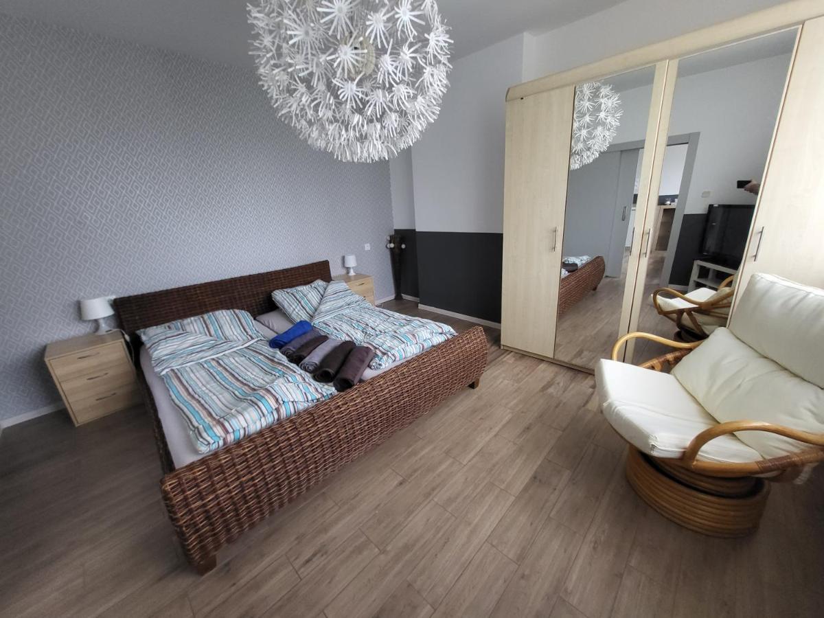 Apartament Julia Leba Kwiatowa Extérieur photo