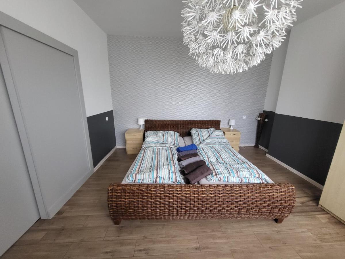 Apartament Julia Leba Kwiatowa Extérieur photo